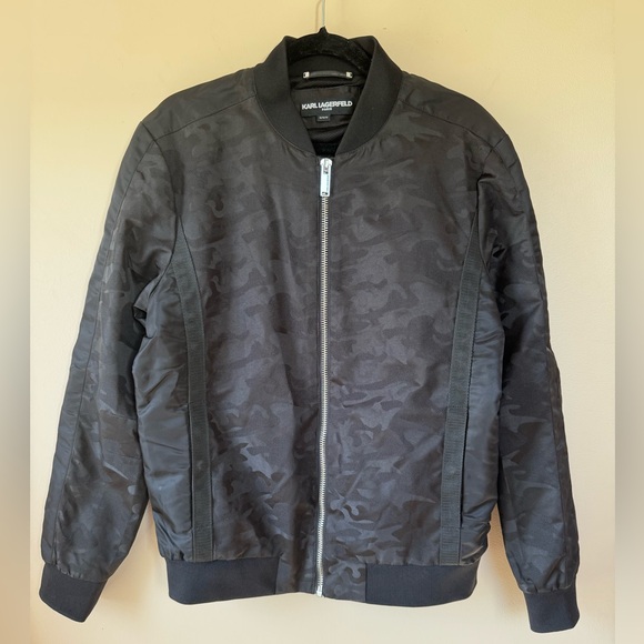 Karl Lagerfeld Paris Men’s Camo Nylon Stripe Bomber Jacket - Size Medium - Picture 1 of 11